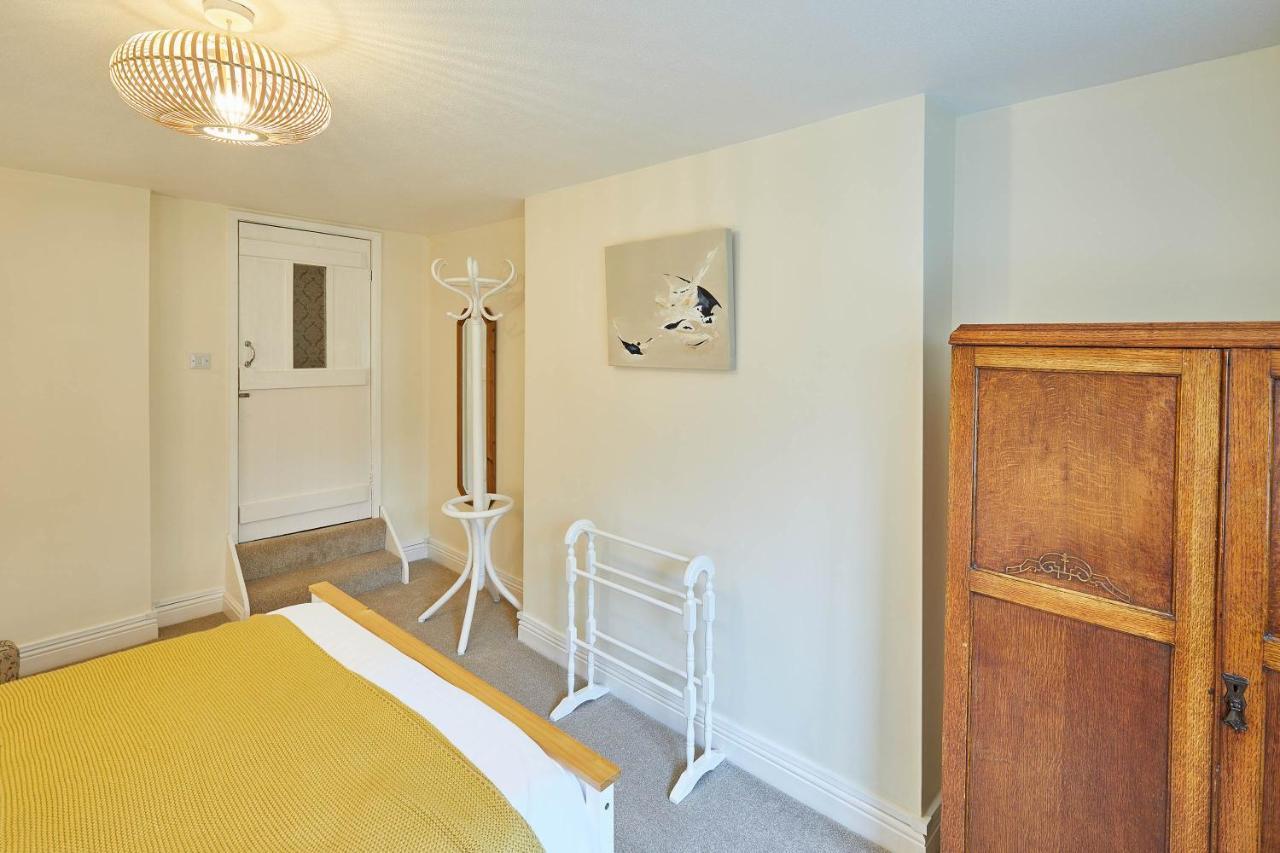 Host & Stay - The Garden Flat Scarborough Bagian luar foto